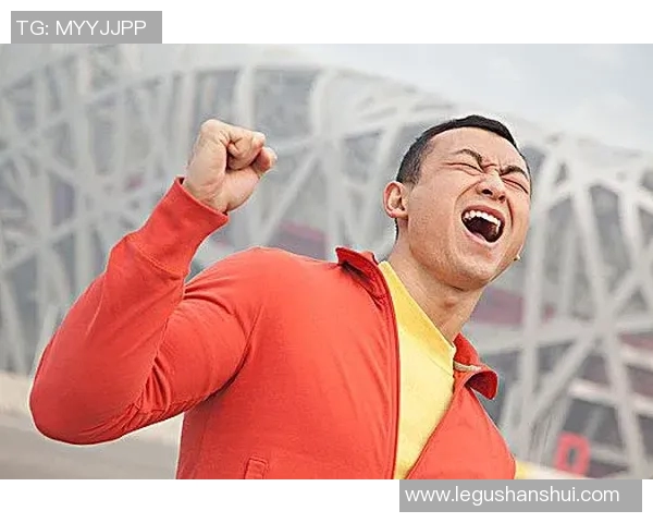 足球场上的拳头较量谁是干架的明星球员