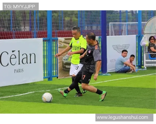 上海老克勒足球明星的传奇故事与辉煌成就回顾