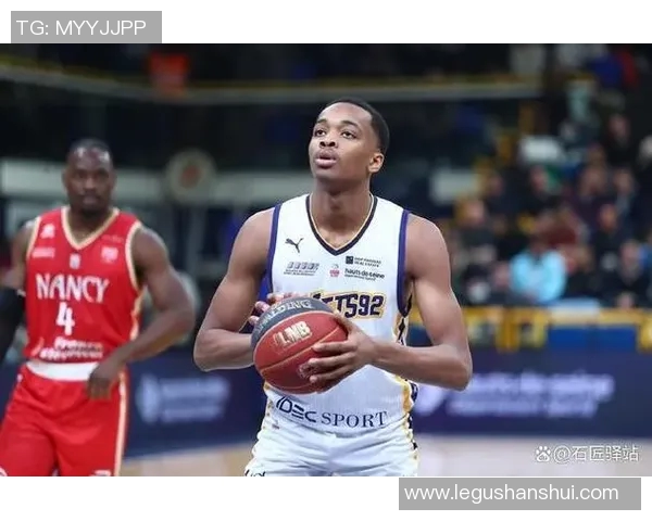 比拉尔库利巴利的崛起与未来展望:一位年轻球员的成长之路 比拉尔库利巴利的崛起与未来展望:一位年轻球员的成长之路