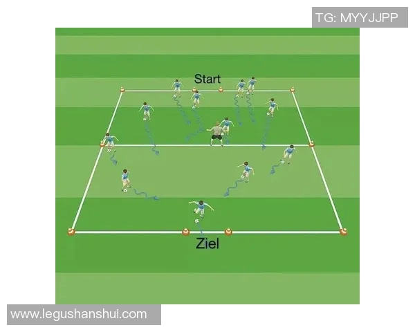 中国足球教练阵容的变迁与发展探讨及未来展望分析